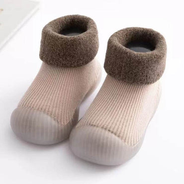Little Gigglers World Baby soft bottom non-slip walking shoes