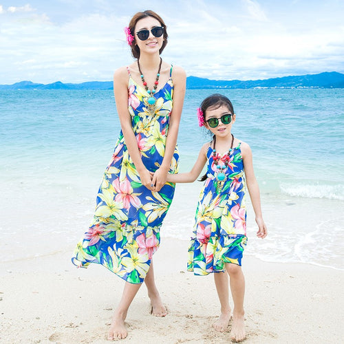 Little Gigglers World Sweet Family Matching Beach Dress