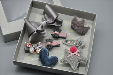 Little Gigglers World Baby Girl Hairpin Headband Gift Set